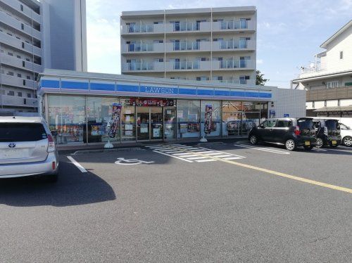 近くのローソン 草津野路九丁目店まで577m（徒歩8分）