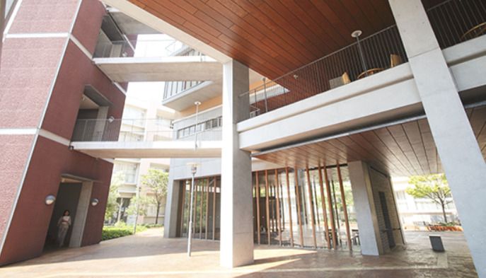 近くの東京未来大学図書館まで843m（徒歩11分）