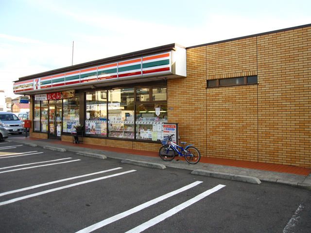近くのセブンイレブン 横須賀長井3丁目店まで730m（徒歩10分）
