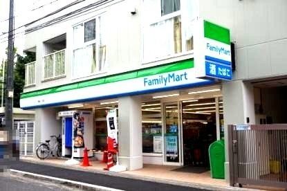 近くのファミリーマート 宮崎二丁目店まで497m（徒歩7分）