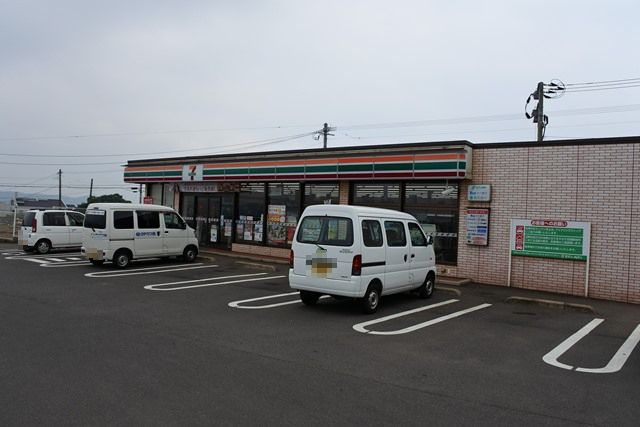 近くのセブンイレブン 雲仙愛野店まで1,411m(徒歩18分)