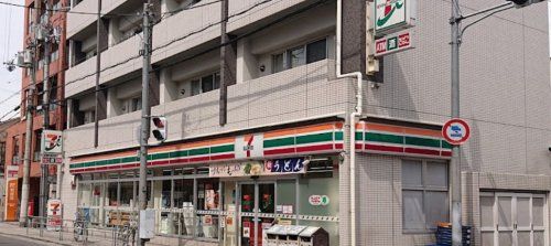 近くのセブンイレブン 大阪小松2丁目店まで469m(徒歩6分)