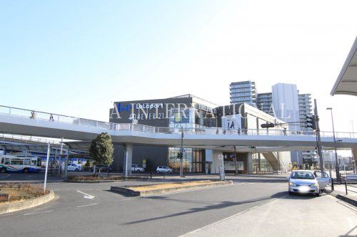 近くのららぽーと新三郷まで3,949m(徒歩50分)