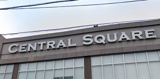 近くのライフセントラルスクエア北畠店まで1,439m（徒歩18分）