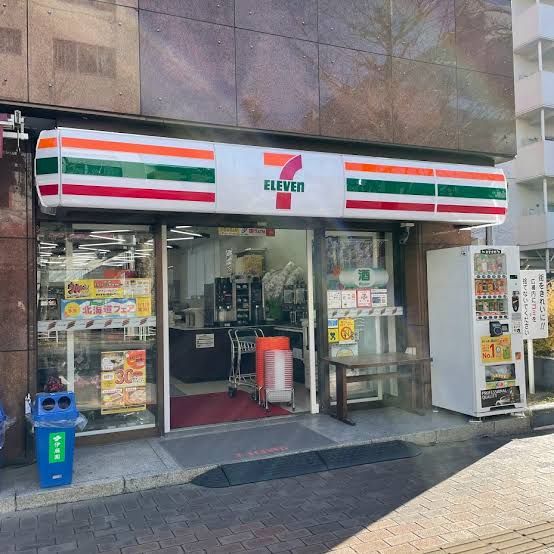 近くのセブンイレブン 東陽2丁目サンヒダカ店まで348m(徒歩5分)