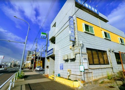 近くの松山歯科医院まで240m（徒歩3分）