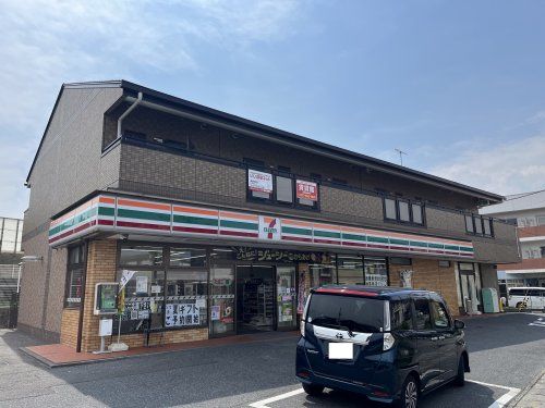近くのセブンイレブン 大津大将軍店まで588m（徒歩8分）