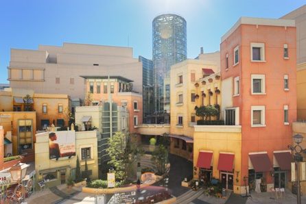 近くのラ チッタデッラまで970m(徒歩13分)