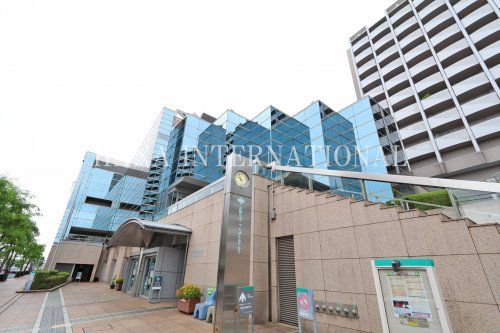 近くの小平市民文化会館まで827m(徒歩11分)