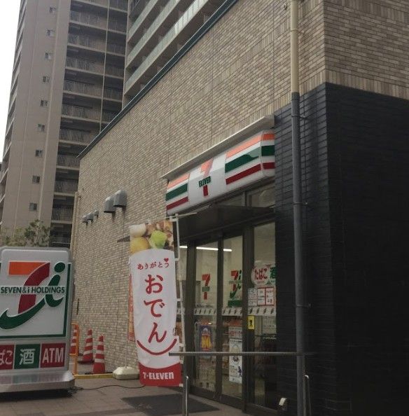 近くのセブンイレブン 桜ノ宮駅前店まで371m（徒歩5分）