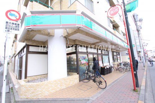 近くのローソンストア100 LS一橋学園駅前店まで392m（徒歩5分）