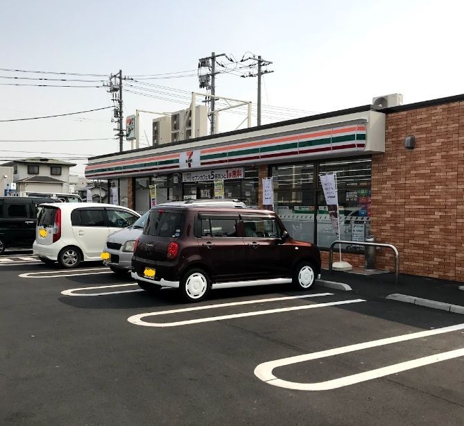 近くのセブンイレブン 岡山新保店まで533m(徒歩7分)