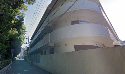 近くの榎坂病院まで657m(徒歩9分)