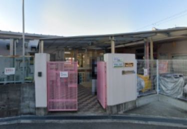 近くの国松保育園まで607m（徒歩8分）