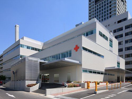 近くの高松赤十字病院まで1,810m（徒歩23分）