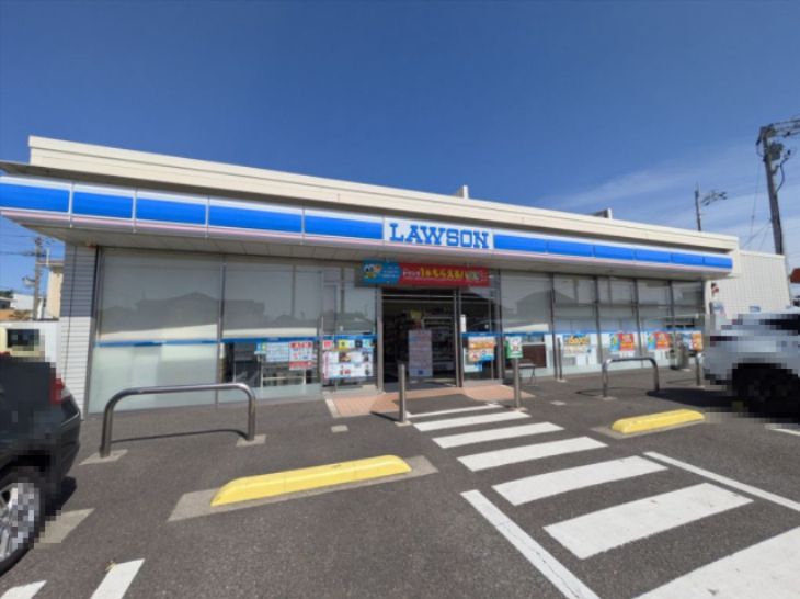 近くのローソン 北名古屋片場北店まで223m(徒歩3分)