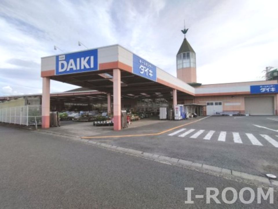 近くのDCM DAIKI(DCMダイキ)垣生店まで643m(徒歩9分)