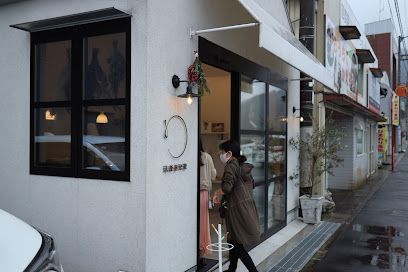 近くの法兼善快堂まで88m（徒歩2分）