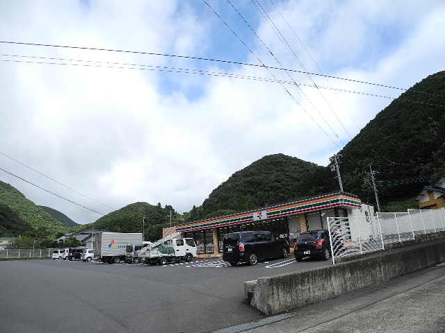近くのセブンイレブン 長崎戸石町店まで819m(徒歩11分)