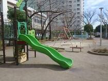 近くの横川東公園まで1,207m(徒歩16分)