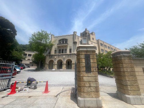 近くの兵庫県立神戸高校まで733m(徒歩10分)