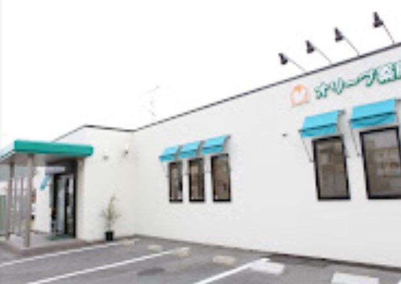 近くの浅井小児歯科医院まで143m(徒歩2分)