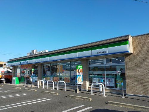 近くのファミリーマート 扶桑中海道店まで445m(徒歩6分)