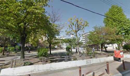 近くの西九条上公園まで988m(徒歩13分)