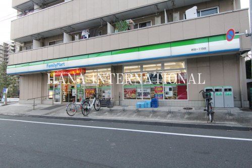 近くのコンビニまで95m（徒歩2分）