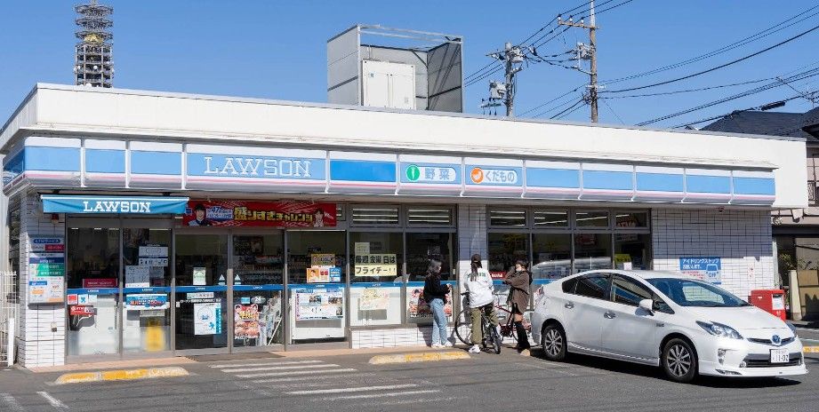 近くのローソン 西東京芝久保町四丁目店まで222m(徒歩3分)