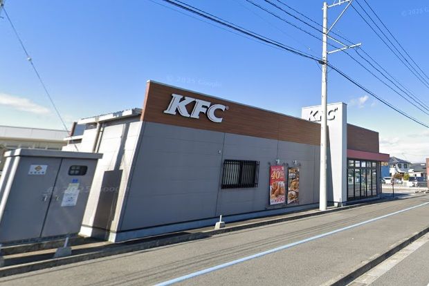 近くのケンタッキーフライドチキン 日向店まで345m(徒歩5分)
