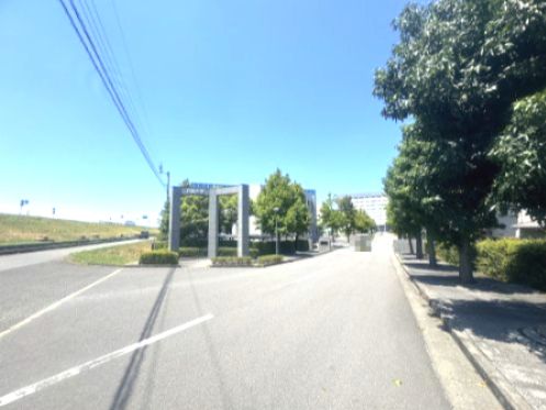 近くの私立四国大学まで3,753m（徒歩47分）