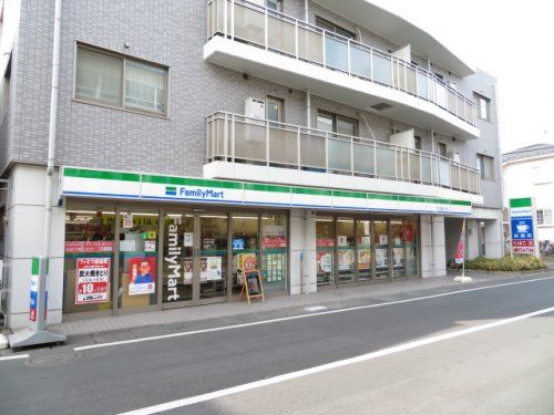 近くのファミリーマート 市川相之川店まで180m(徒歩3分)