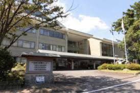 近くの小田原市保健センターまで448m（徒歩6分）