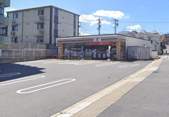 近くのセブンイレブン 名古屋山の手3丁目店まで379m(徒歩5分)