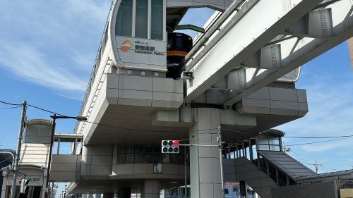 近くの桜街道駅まで1,412m（徒歩18分）