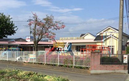 近くの幼稚園・保育園まで713m（徒歩9分）