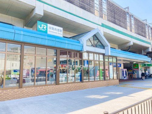 近くの浮間舟渡駅まで601m（徒歩8分）