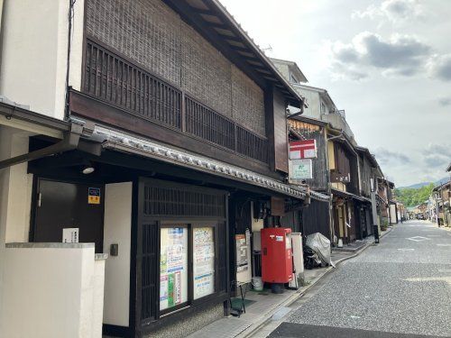 近くの京都北野郵便局まで134m（徒歩2分）