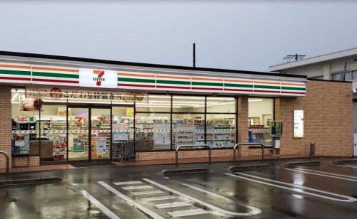 近くのセブンイレブン 岡山今保店まで813m(徒歩11分)