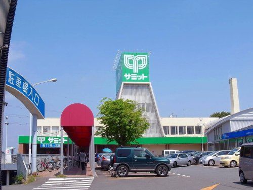 近くのサミットストア 太田窪店まで506m（徒歩7分）