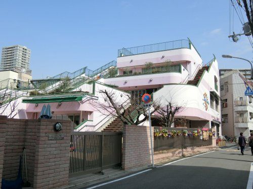 近くの寺内さくらこども園まで81m(徒歩2分)