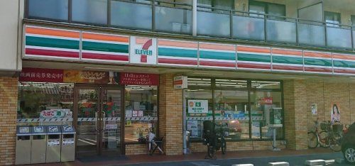 近くのセブンイレブン 枚方池之宮2丁目店まで392m（徒歩5分）