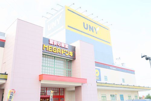 近くのMEGAドン・キホーテUNY砺波店ゲームコーナーまで593m(徒歩8分)