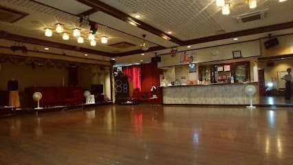 近くの十八番まで1,121m（徒歩15分）