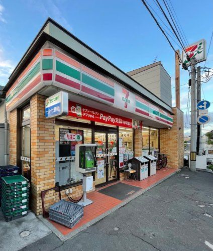 近くのセブンイレブン　東仙台1丁目店まで666m（徒歩9分）