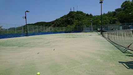 近くの志度総合運動公園まで674m（徒歩9分）