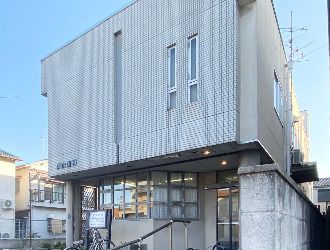 近くの栗山歯科医院まで543m(徒歩7分)