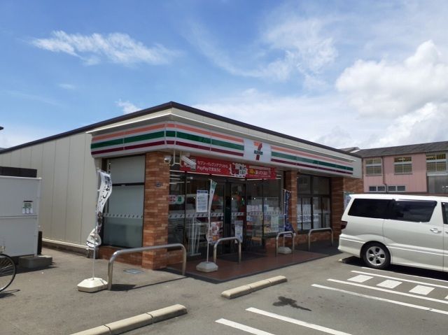 近くのセブンイレブン 熊本武蔵ケ丘6丁目店まで1,675m（徒歩21分）