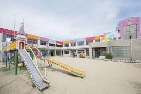 近くの坂出一高幼稚園まで417m（徒歩6分）